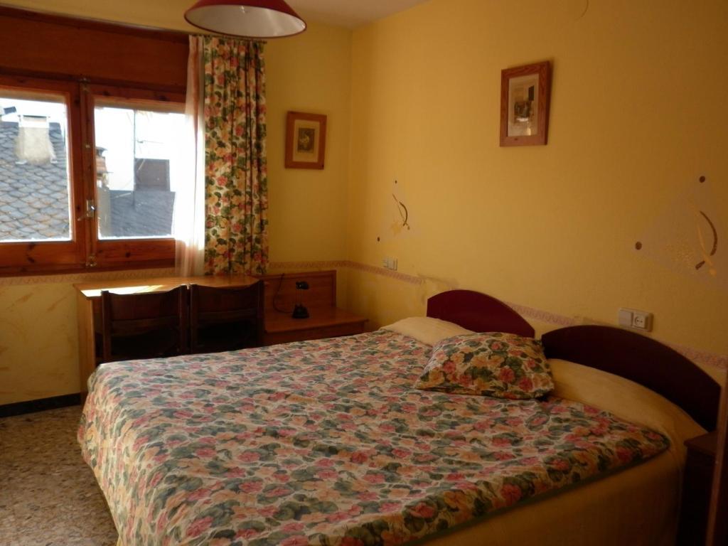Fonda Cerdanya Hotel ปุจเซร์ดา ห้อง รูปภาพ